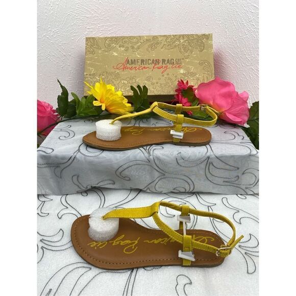 American Rag Coke/Krista Strap Sandals/Yellow/Size 5 - Picture 4 of 7